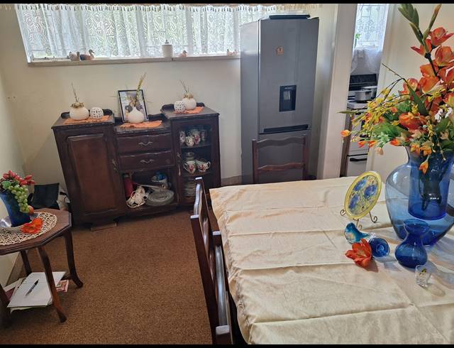 2 BEDROOM APARTMENT FOR SALE IN THREE RIVERS PROPER